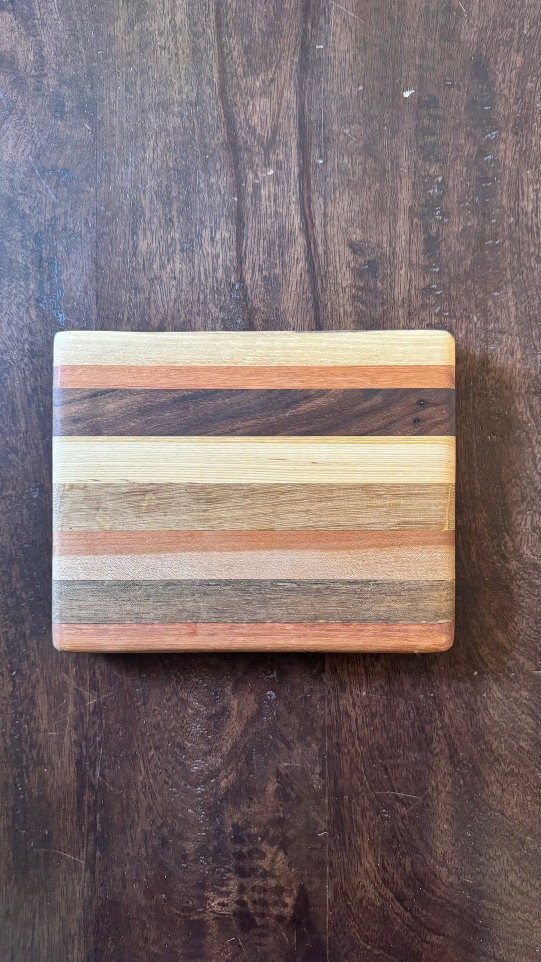 Edge Grain Hardwood Cutting Board